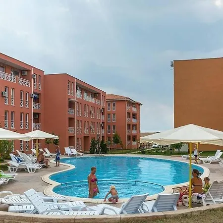 Sunny Day 6 Pav-apartment * ساني بيتش